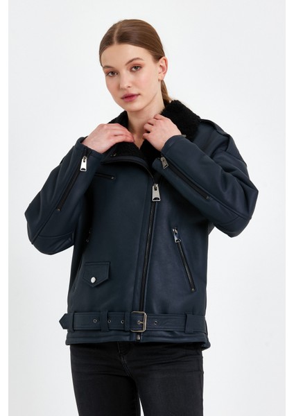 Körli Tüy Kuzu Kürkü Kadın Kaban(Regular FIT)VV509