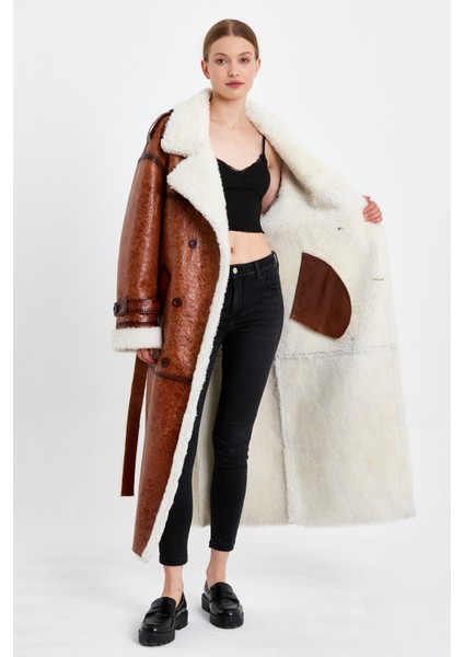 Körli Tüy Kuzu Kürkü Kadın Manto (Regular Fıt)Mdl6 fırsatları