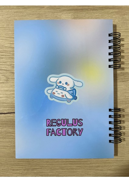 Cuppy Box Sanrio Cinnamoroll A5 Boyutunda Defter 50 Sayfa 1 Sayfa Bonus Mat Sticker