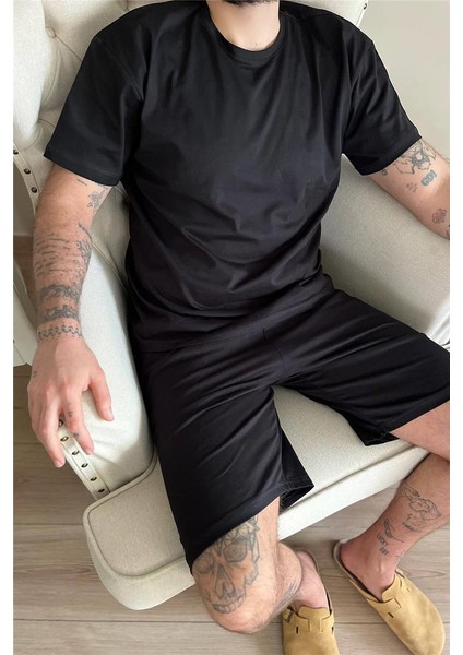 Siyah Üst Siyah Alt Erkek Şortlu Pijama Takımı