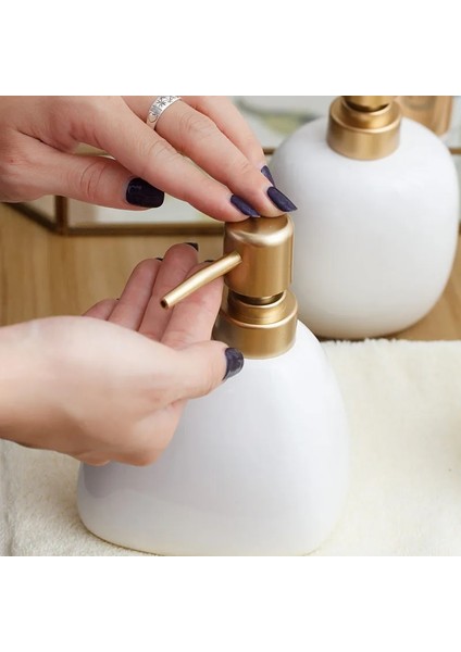 450ML Tarzı Iskandinav Seramik El Dezenfektanı Şişesi Sabunluk Ev Otel Basın Boş Şişe Şampuan Su Şişesi Altın Basın Kafası WJ903 (Yurt Dışından)