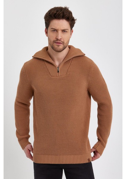 Fermuarlı Yarım Balıkçı Yaka Kazak (E22-5718)