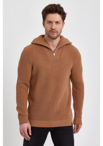 Fermuarlı Yarım Balıkçı Yaka Kazak (E22-5718) modelleri