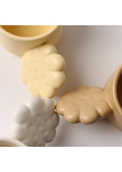 Yaratıcı Sevimli Bisküvi Seramik Kahve Fincanı Seti Bisküvi Şeklinde Tepsi Çay Latte Süt Kupa Plaka Doğum Günü Hediyesi (Beyaz) (Yurt Dışından) indirimleri