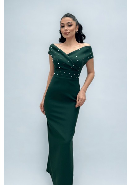 Babel Kumaş Kayık Yaka Inci Detaylı Kalem Elbise - Zümrüt Yeşil