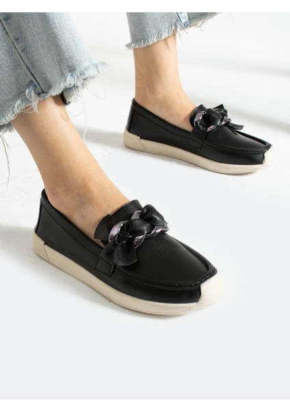 Grant Siyah Toka Detay Kadın Loafer