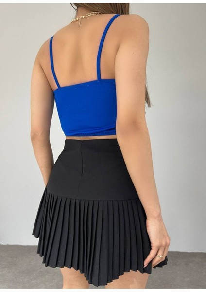 Kadın Mavi Scuba Crep Kumaş Mini Crop fırsatları