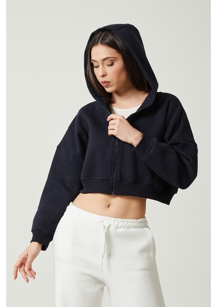 Kadın Basic Fermuarlı Kapüşonlu Crop Kalın Içi Polarlı Örme Sweatshirt