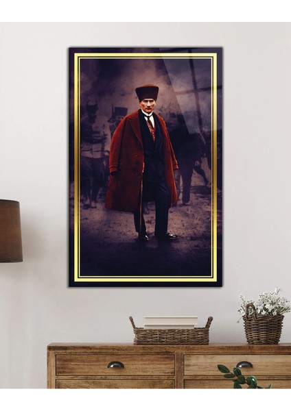 Gold Şerit Pardesülü Atatürk Cam Tablo, Uv Baskılı ve Temperli, Hediyelik