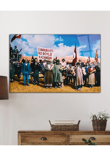 Cumhuriyet Temalı Uv Baskılı Cam Tablo, Ev ve Ofis Duvar Dekoru Hediyelik fiyatları