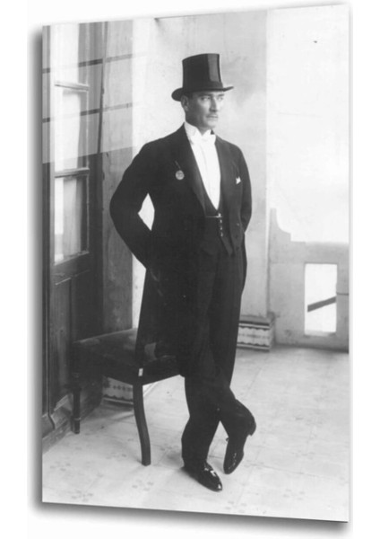 Atatürk Cam Tablo Dayanıklı Temperli Cam 4 mm