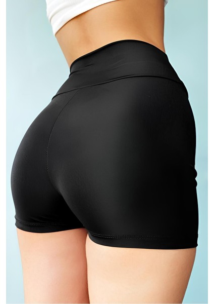 Günlük Siyah Mini Deniz Şortu Toparlayıcı Kadın Şort modelleri