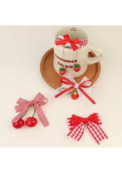Adet Set Kırmızı Dantel Ekose Kumaş Sevimli Kawaii Yay Saç Klipleri Kız Çocuklar Için Çilek Kiraz Lolita Firkete Moda Aksesuarları (Yurt Dışından) fırsatları
