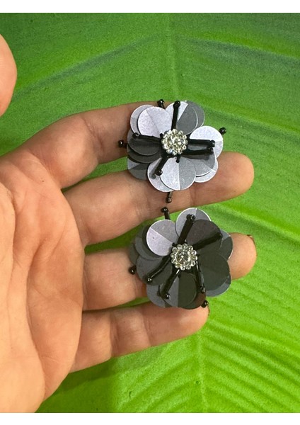 3x3 cm 2 Adet Füme Zirkon Taşlı Çiçek Arma Aplike Dikiş Aksesuarı