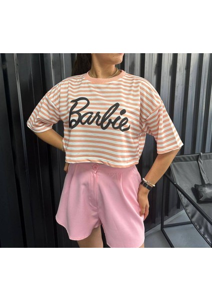 Barbie Baskılı Oversize (Geniş Kesim) Crop T-Shirt fiyatları