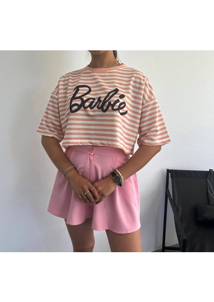 Barbie Baskılı Oversize (Geniş Kesim) Crop T-Shirt modelleri