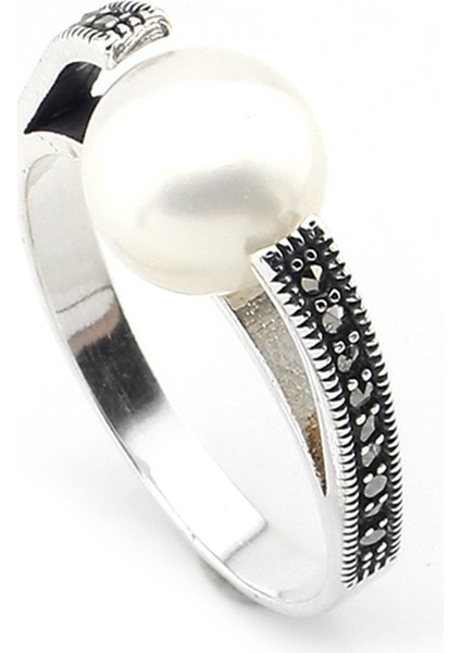 Gümüş 925 Ayar Kadın Yüzük Markazit Taşlı Yüzük