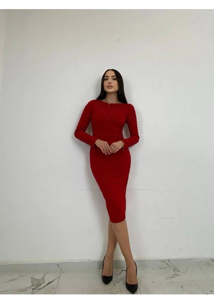 Kadın Midi Boy Uzun Kol Özel Tasarım Boncuk Işlemeli Trend Elbise