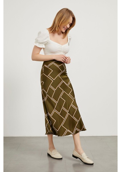 Kol Boğum Detaylı Crop Bluz fiyatları