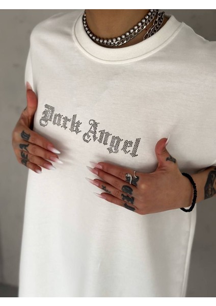Taş Detaylı T-Shirt indirimleri