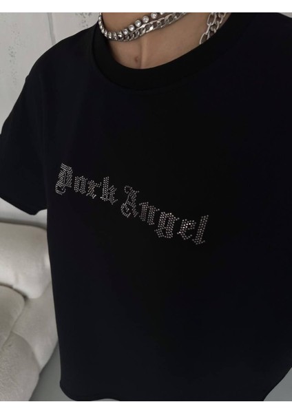 Taş Detaylı T-Shirt fırsatları