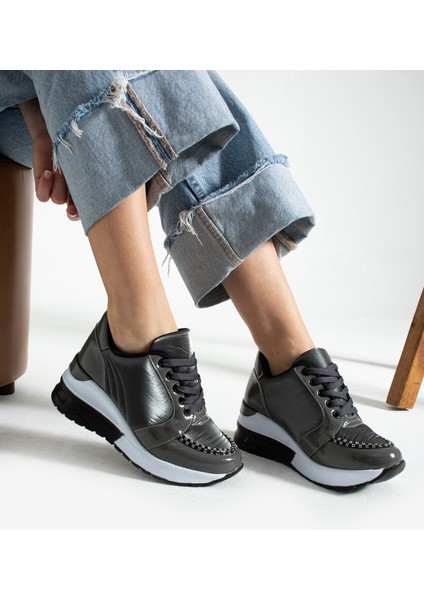Bilson Platin Taş Detay Kadın Sneakers fiyatları