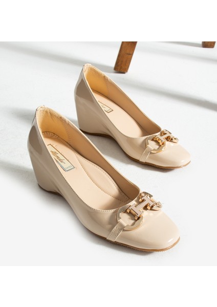 Manu Vizon Rugan Gizli Topuk Kadın Ayakkabı fırsatları