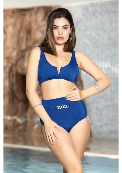 Kadın Saks Mavi Parlak Yüzey Aksesuar Detaylı Toparlayıcı Bikini Takım HZL24S-AR1756