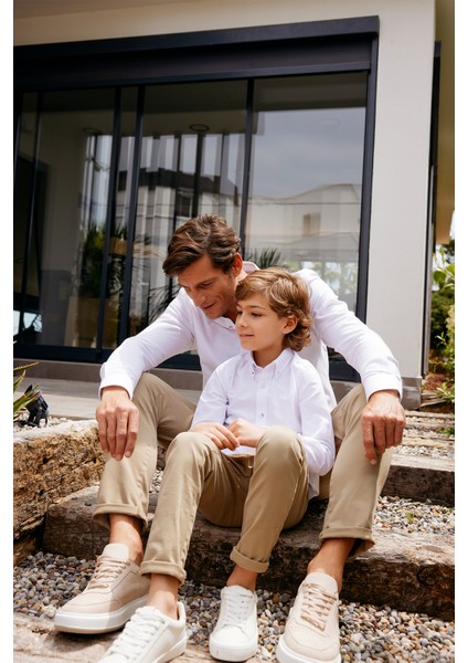 Erkek Beyaz Düğmeli Yaka Tailored Slim Fit Oxford Gömlek