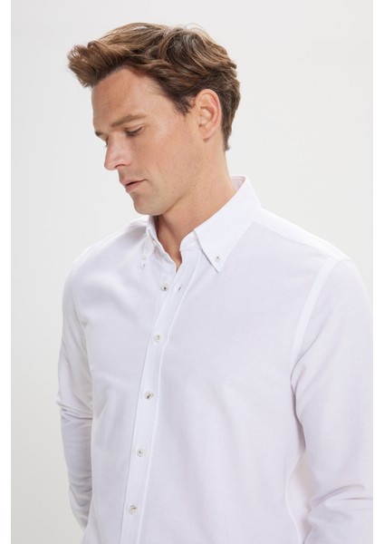 Erkek Beyaz Düğmeli Yaka Tailored Slim Fit Oxford Gömlek