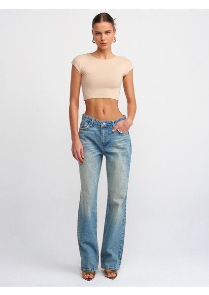 30528 Pamuk ve Modal Karışımlı Crop Top-Açık Bej modelleri