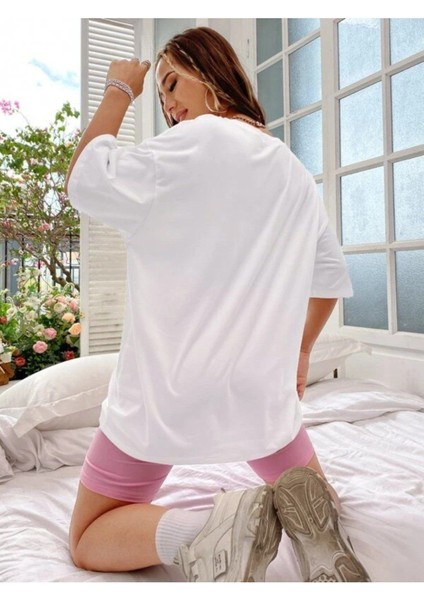 Kadın Açık Pembe Baskılı 1898 Brooklyn New York Beyaz Oversize Bisiklet Yaka T-Shirt fiyatları