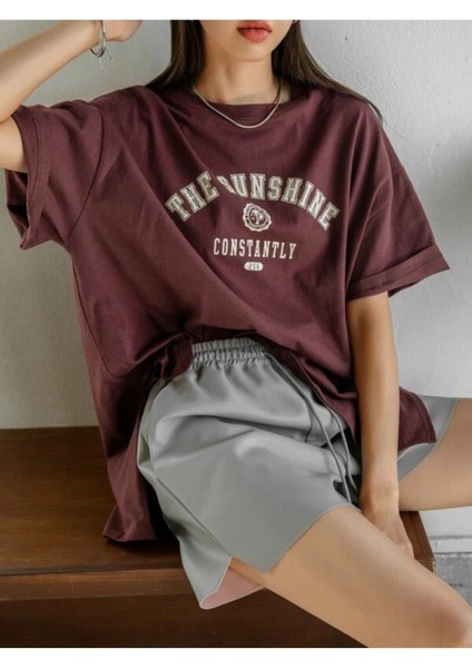 Kadın Kahverengi The Sunshine Baskılı Bisiklet Yaka Oversize T-Shirt