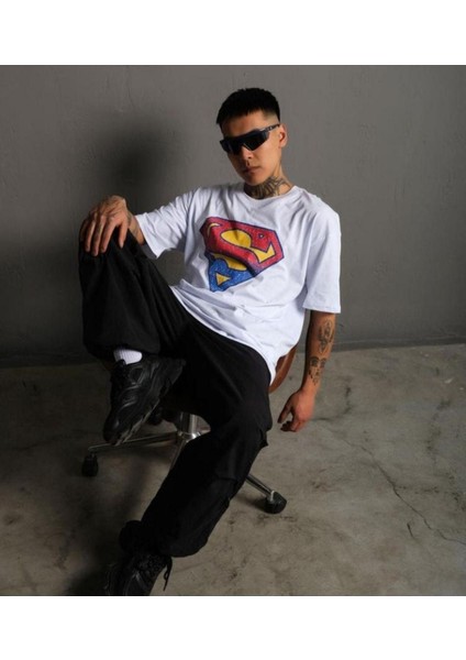 Erkek Beyaz Süperman Oversize Bisiklet Yaka Tshirt