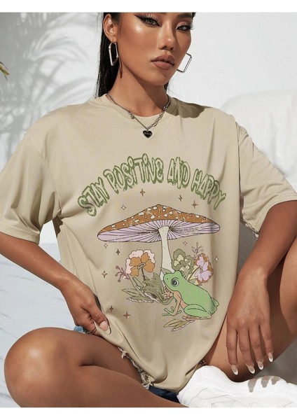 Blacksokak Kadın Bej Stay Posıtıve And Happy Baskılı Oversize Bisiklet Yaka Tshirt