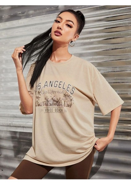 Blacksokak Kadın Bej Los Angeles Baskılı Oversize Bisiklet Yaka Tshirt fırsatları