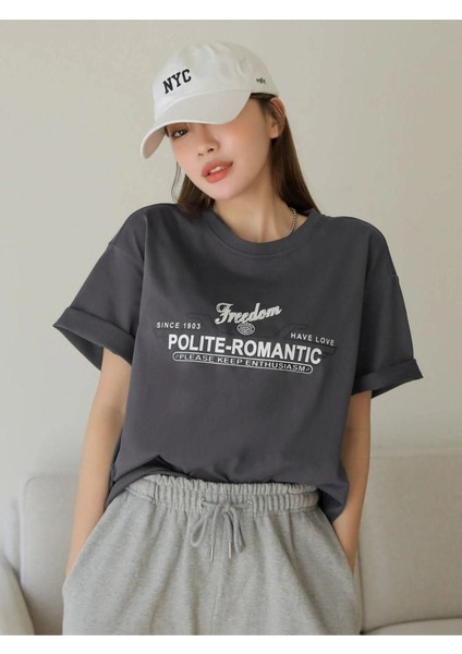 Blacksokak Kadın Antrasit Polite Romantic Baskılı Oversize Bisiklet Yaka Tshirt modelleri