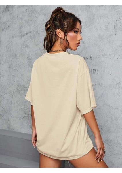 Blacksokak Kadın Bej New York Baskılı Oversize Bisiklet Yaka Tişört fiyatları