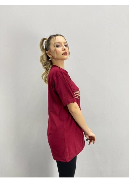 Blacksokak Kadın Bordo Begoberg Baskılı Oversize Bisiklet Yaka Tshirt fiyatları