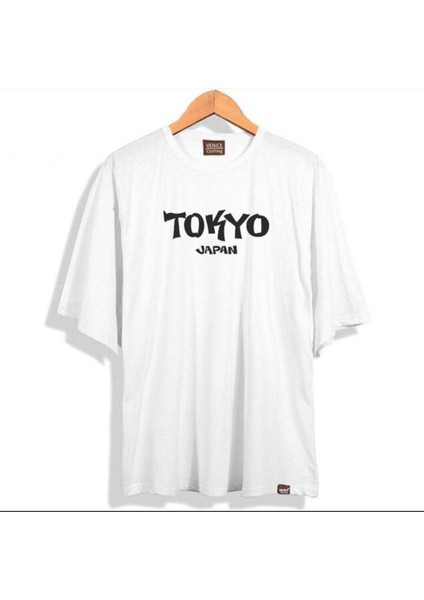 Blacksokak Erkek Beyaz Tokyo Baskılı Oversize Bisiklet Yaka Tshirt