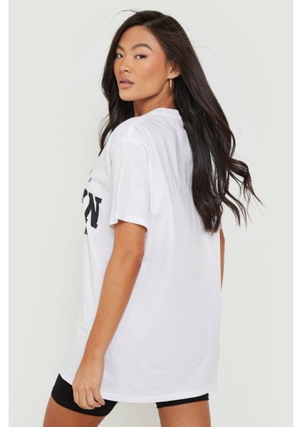 Blacksokak Kadın Beyaz Usa Brooklyn Göğüs Baskılı Oversize Bisiklet Yaka T-Shirt fiyatları