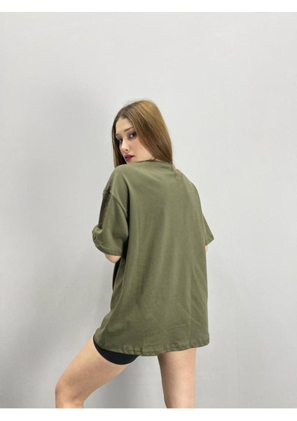 Blacksokak Kadın Haki He Had Heard Baskılı Oversize Bisiklet Yaka Tshirt modelleri