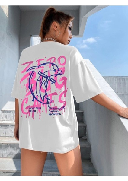 Blacksokak Kadın Beyaz Zero Bug Games Baskılı Oversize Bisiklet Yaka Tshirt fiyatları