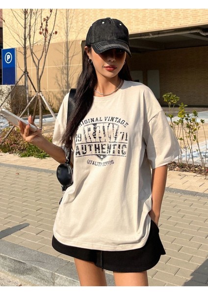 Kadın Ekru Original Vintage Raw Baskılı Oversize Bisiklet Yaka Tshirt fırsatları