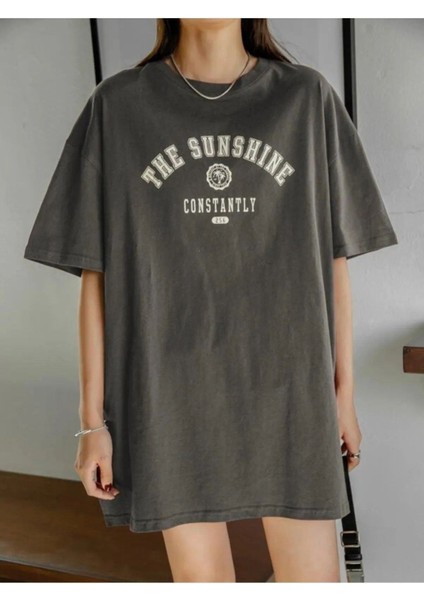 Kadın Füme The Sunshine Baskılı Oversize Bisiklet Yaka Tshirt fırsatları