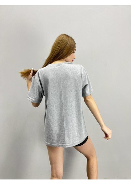 Blacksokak Kadın Gri Berkeley Baskılı Oversize Bisiklet Yaka Tshirt modelleri