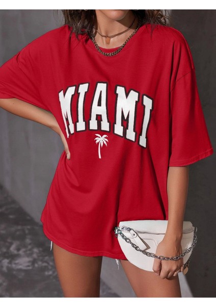 Blacksokak Kadın Kırmızı Mıamı Baskılı Oversize Bisiklet Yaka Tshirt modelleri
