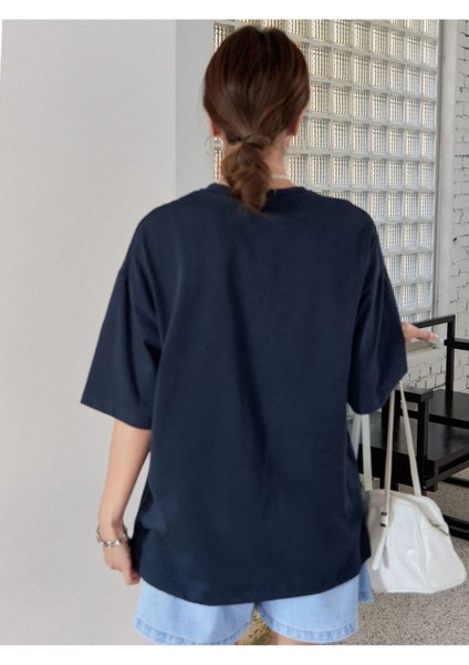 Kadın Lacivert Boundless Baskılı Bisiklet Yaka Tshirt fiyatları