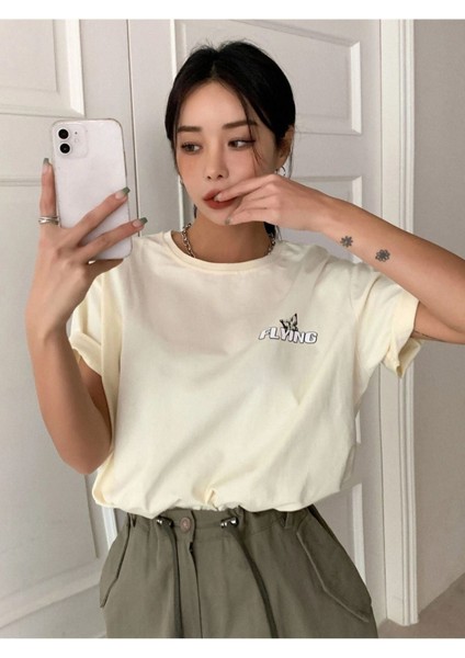 Blacksokak Kadın Krem Butterflies Baskılı Oversize Bisiklet Yaka Tshirt fiyatları
