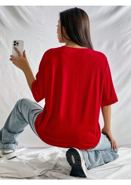 Blacksokak Kadın Kırmızı Baseball Baskılı Oversize Bisiklet Yaka Tişört fiyatları